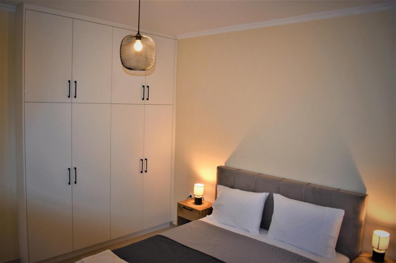 Christina'S Apartment 2 Контокали Екстериор снимка